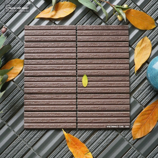 Gạch Việt Nhật -TAB_166 – Vẻ Đẹp Bền Vững Từ Những Viên Chip Mosaic Mang Cảm Hứng Thiên Nhiên Bhhometiles