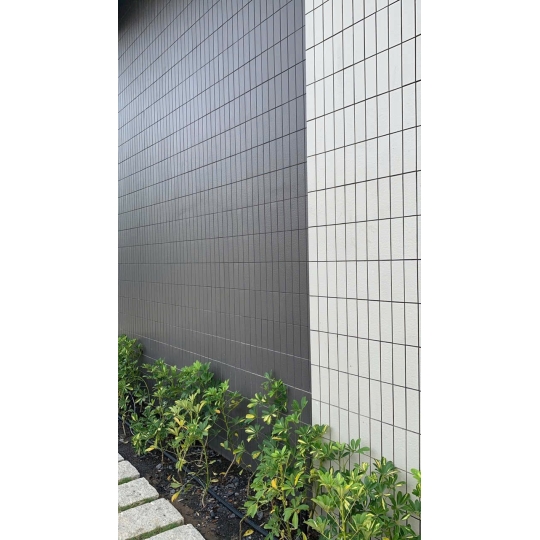 Gạch Vỉ Việt Nhật SHC 7202 Dán Mặt Tiền Biệt Thự Cao Cấp