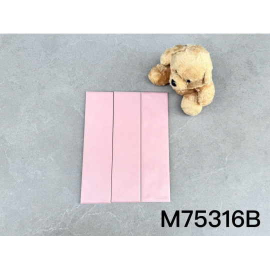 Gạch thẻ hồng pastel 75x300mm – Chill, sáng và dễ thương AQUA 75316C