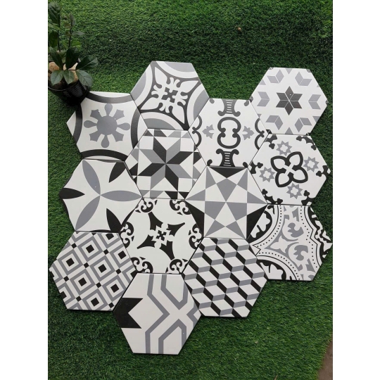 GẠCH LỤC GIÁC 20x23cm MIX ĐEN TRẮNG – CÁ TÍNH TRONG TỪNG HỌA TIẾT BHHOMETILES