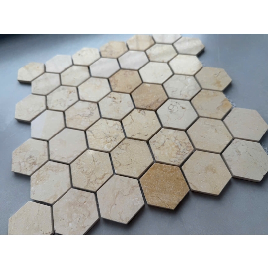 Gạch Mosaic Đá Tự Nhiên Lục Giác Vàng Kem – Dấu Ấn Của Sự Ấm Áp LGV 51
