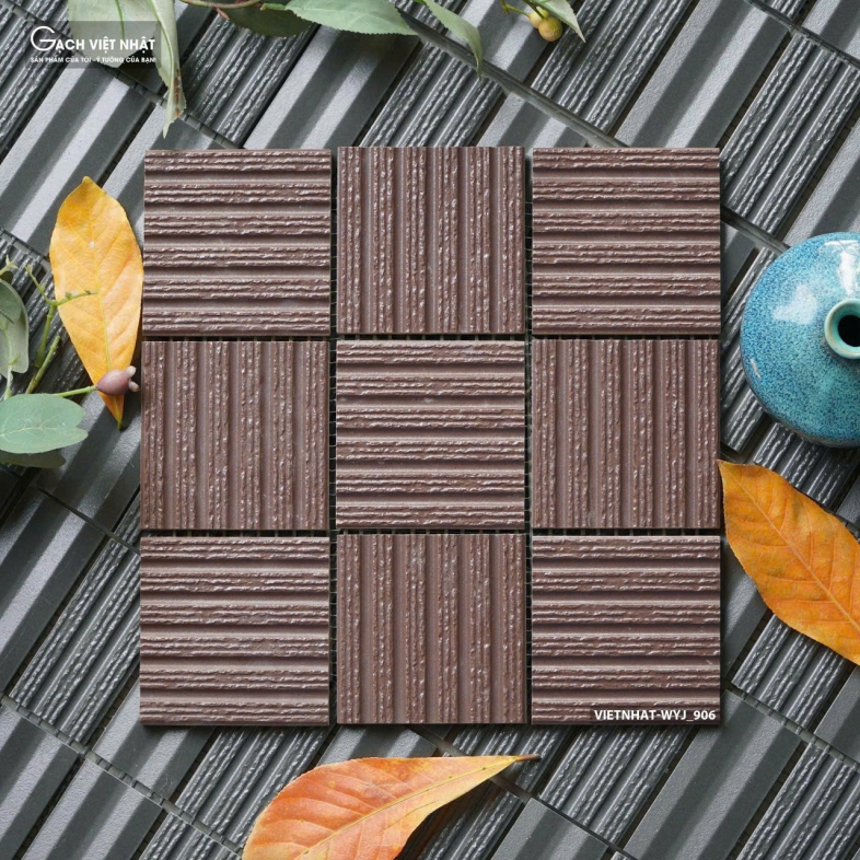 Gạch Việt Nhật WYJ 906 – Nghệ Thuật Phối Chip Mosaic Tạo Nên Cảm Xúc Thị Giác Đầy Tinh Tế