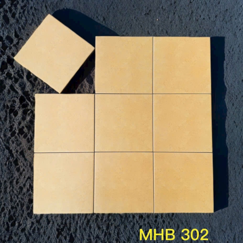 Gạch bông 200x200 – Hoa văn vàng kem sang trọng GB 302