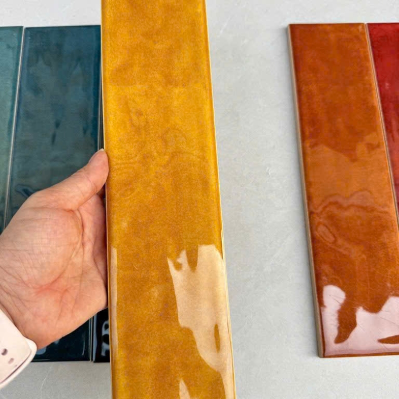 Gạch Thẻ Màu Vàng Mật Ong 75x300mm – Đầy Năng Lượng & Ấm Áp AQUA P8