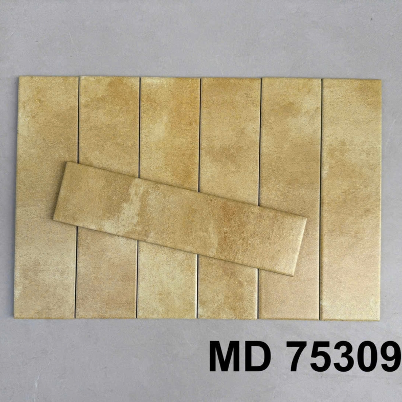 Gạch Thẻ Vàng Nghệ 75x300mm – Chấm Phá Retro Đầy Cá Tính AQUA 75390