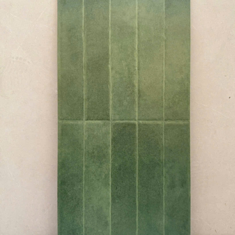 Gạch thẻ Moss Green Textured 300x600mm – Xanh rêu hiệu ứng sần nhẹ MHR 106D