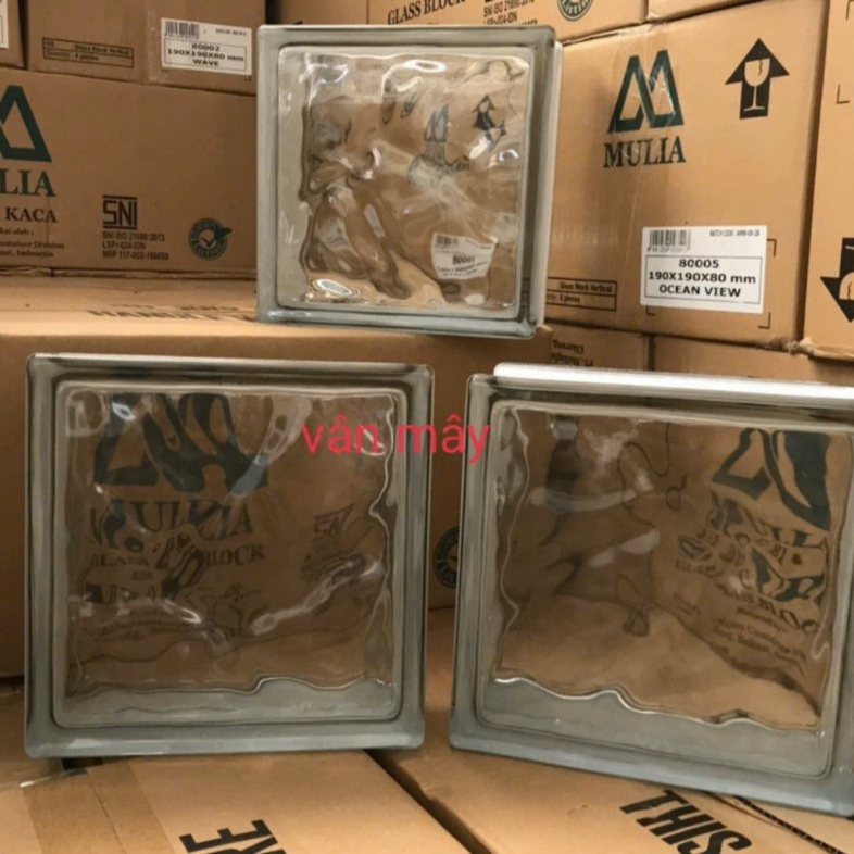 Gạch Kính Lấy Sáng Vân Mây