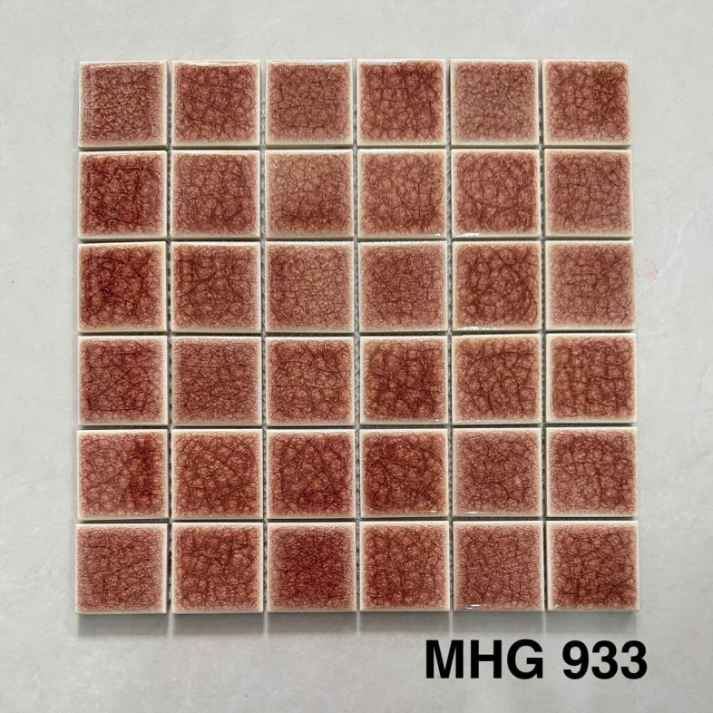 🍂 Gạch Mosaic Men Rạn 2 Lớp MHG933 – Dấu Ấn Thủ Công Trong Không Gian Hiện Đại