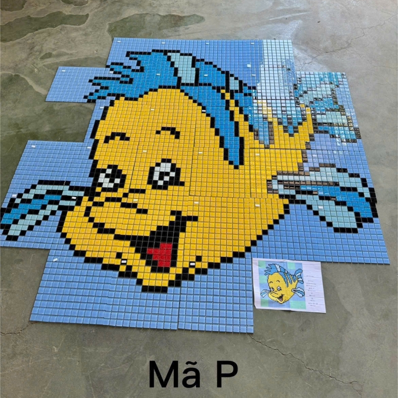 🐠 Tranh Mosaic Cá Vàng – Sắc Màu Tươi Tắn Cho Hồ Bơi Đẳng Cấp Mã P