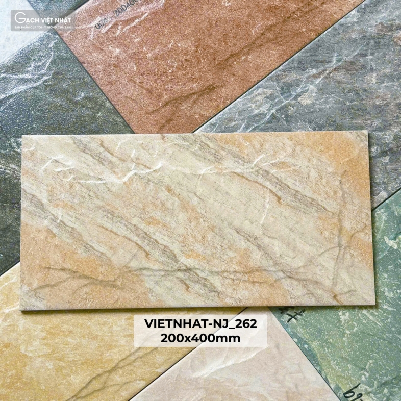 🪨 Gạch Việt Nhật 20×40cm – NJ_262 | Vân đá tone vàng cát | Vẻ đẹp bền vững theo thời gian | BHHometiles