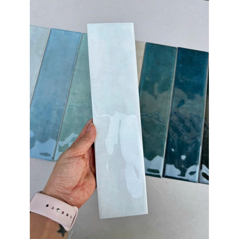 Gạch Thẻ Màu Kem Trắng 75x300mm – Tối Giản, Tinh Khôi & Thanh Lịch QUA P0