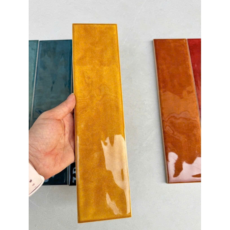 Gạch Thẻ Màu Vàng Mật Ong 75x300mm – Đầy Năng Lượng & Ấm Áp AQUA P8