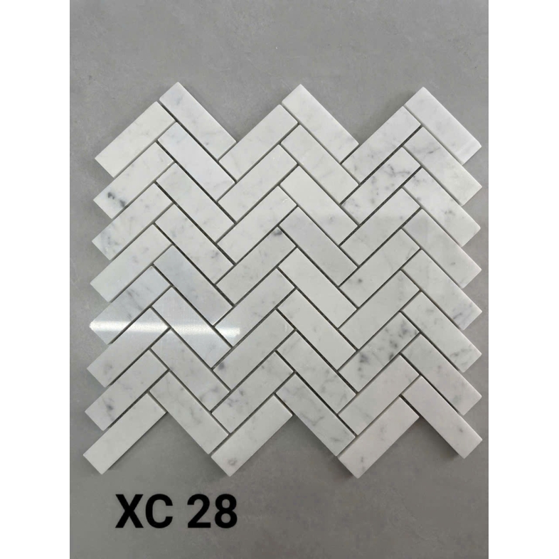 Gạch Mosaic Đá Tự Nhiên Xương Cá XC28 – Tinh Tế Trong Từng Đường Ghép
